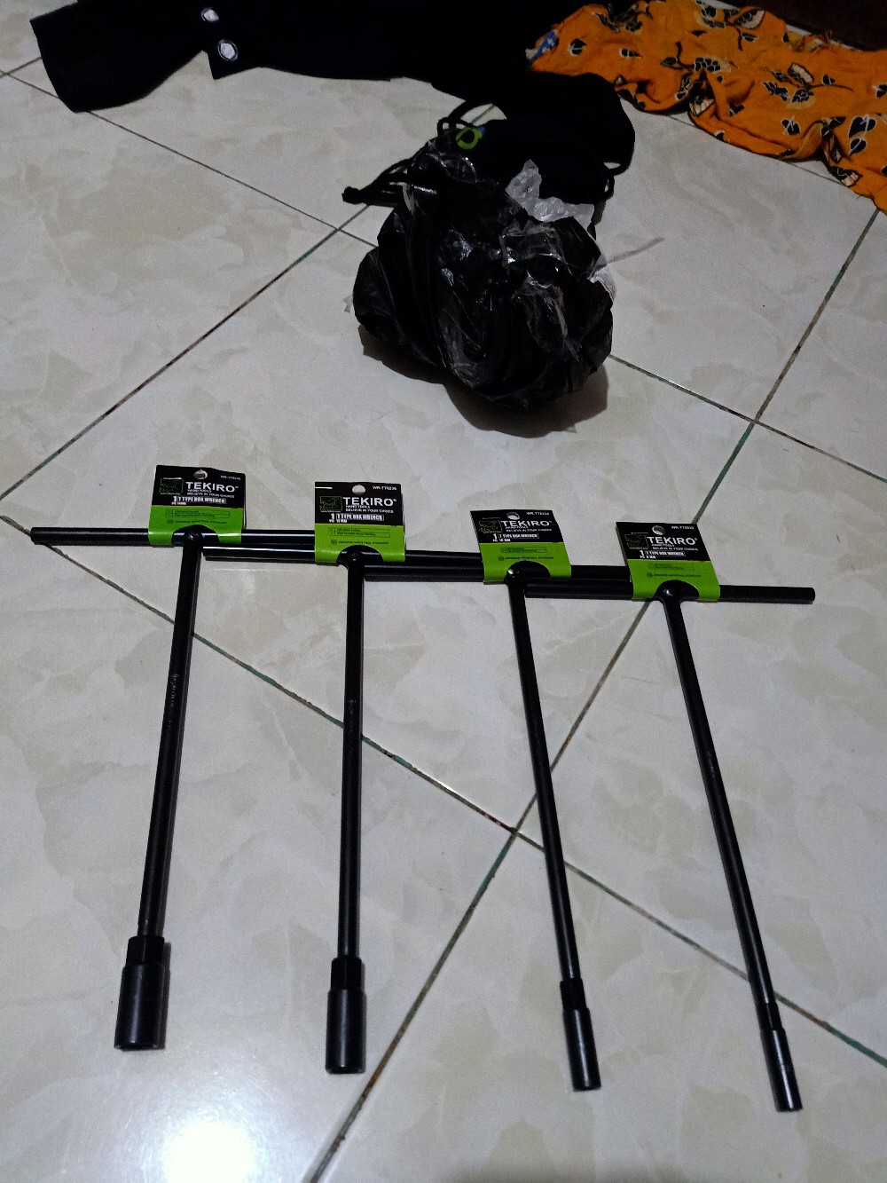 Home-klik  Tekiro Kunci T Set 4 Pcs ( 8mm, 10mm, 12mm, 14mm)