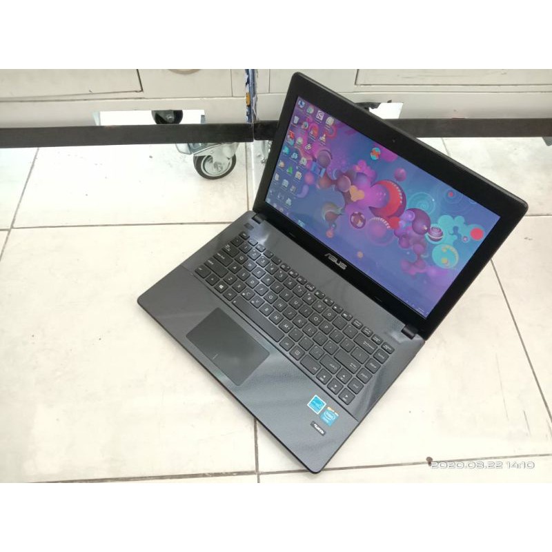 D131 Laptop Asus X451C Ram 2gb HDD 500gb intel Celeron Like new