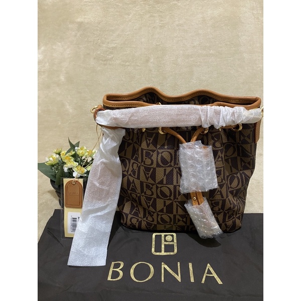 New serut bonia size S