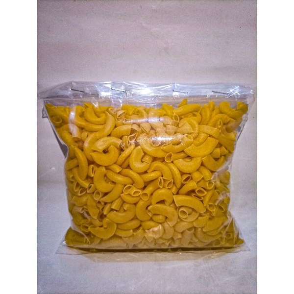 Gooku 28 Store Aneka Bahan Seblak, Makroni Bantet Mentah/Kerupuk Seblak Mentah Mix 500Gr