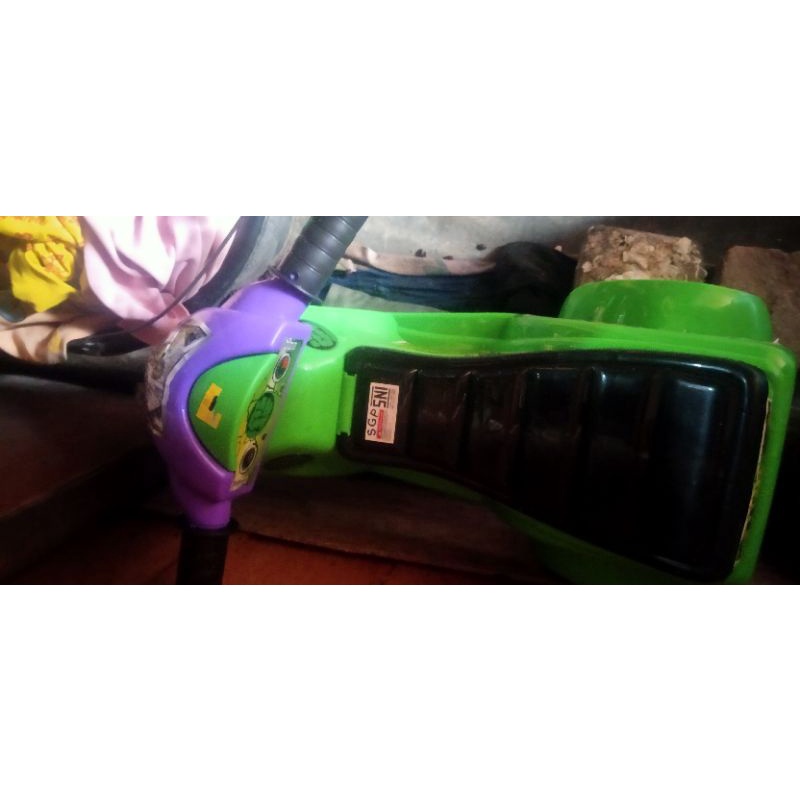 mainan anak mobil motor vespa