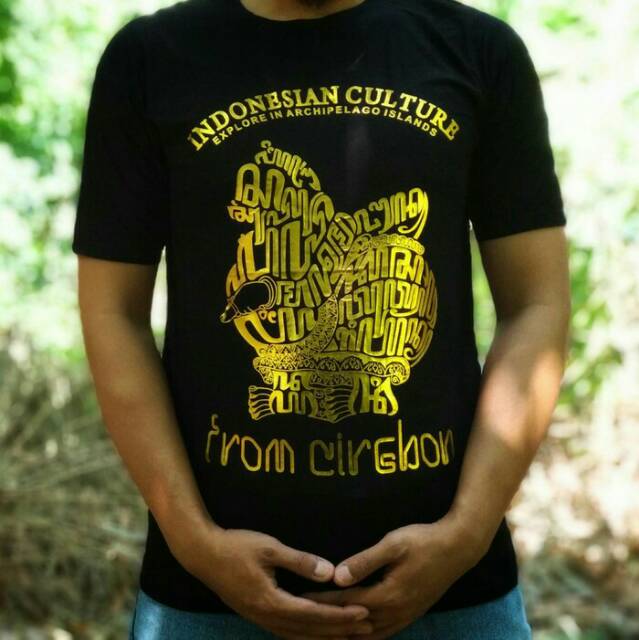 Baju Kaos Distro Kaligrafi Semar Kaligrafi Aksara Jawa Semar Mesem Cirebon Shopee Indonesia