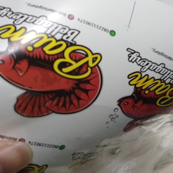

STIKER LEMBARAN BAHAN VINIL