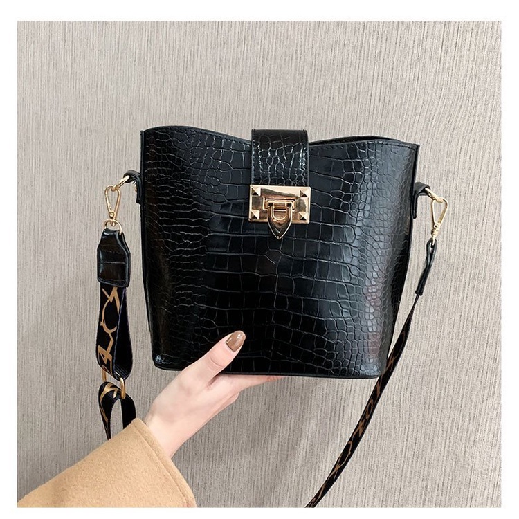 ( 2PC 1KG ) GTBI998878457 New Arrival  !!!  Tas Selempang  Tas Wanita Import  Premium Terbaru