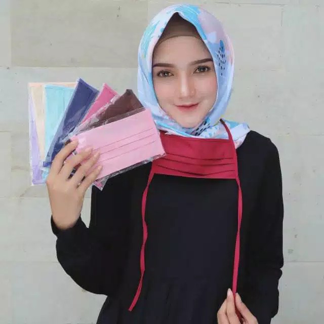 grosir  MASKER HIJAB BAHAN HALUS 6 PCS RANDOM