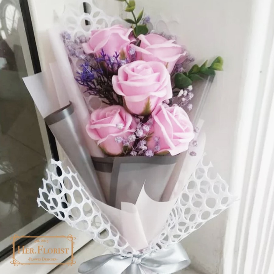 HER FLORIST Buket Bunga  Mawar Sabun 5 Kuntum Hadiah Kado 