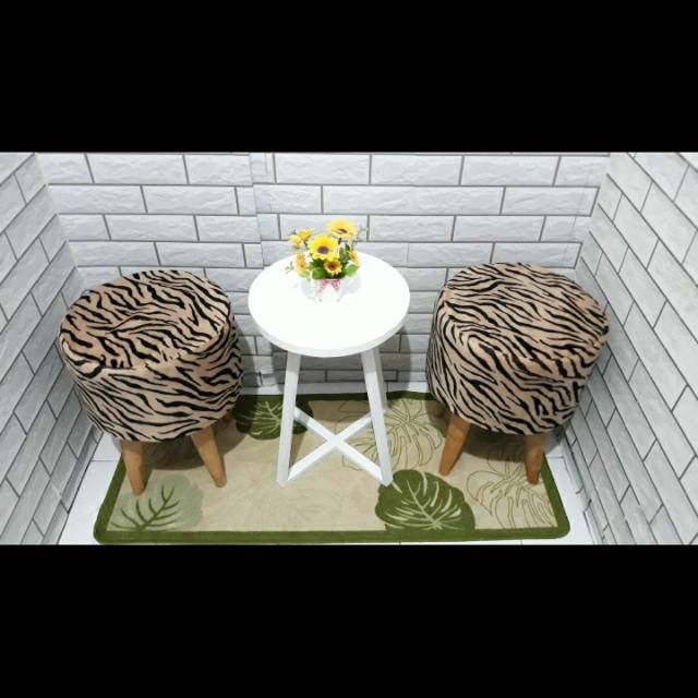 2 kursi STOOL SET VALENEZA