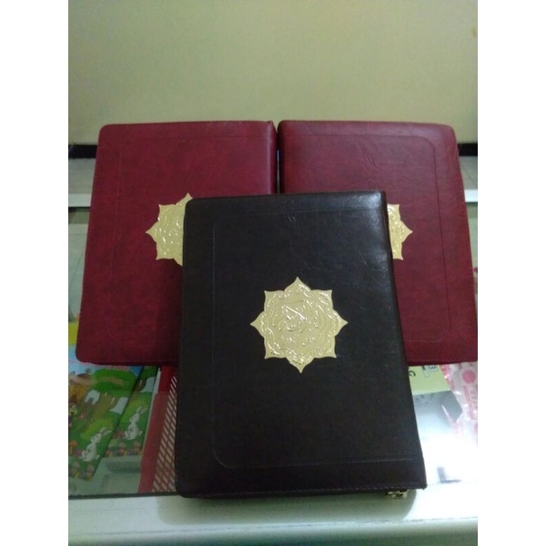 

Al Qur'an Tajwid DIPONEGORO A5 (15 x 22cm)