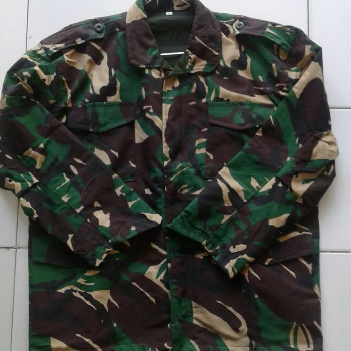 SKD          jaket army