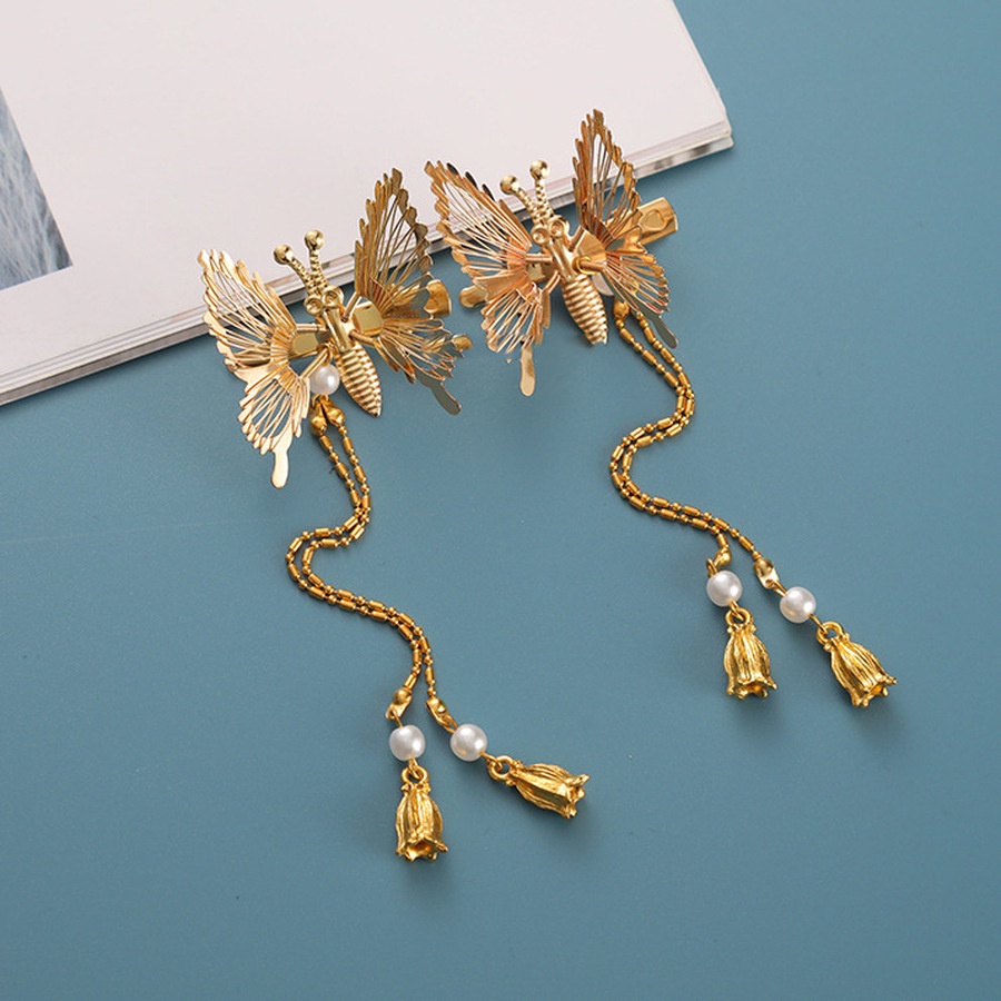 1 Pasang Jepit Rambut Model Butterfly Rumbai Bahan Alloy Warna Gold Silver Gaya Korea Retro Untuk Wanita