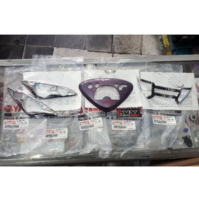Aksesoris accesories garnis list 1set yamaha mio sporty original