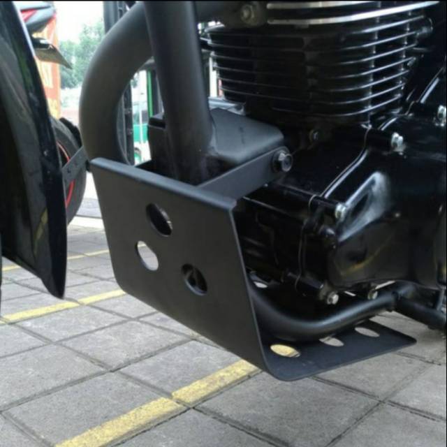 Platplindung mesin kawasaki w175 aksesoris w175