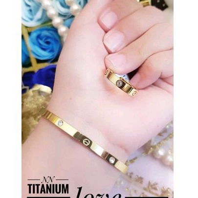 Titanium Set Perhiasan Wanita 228226