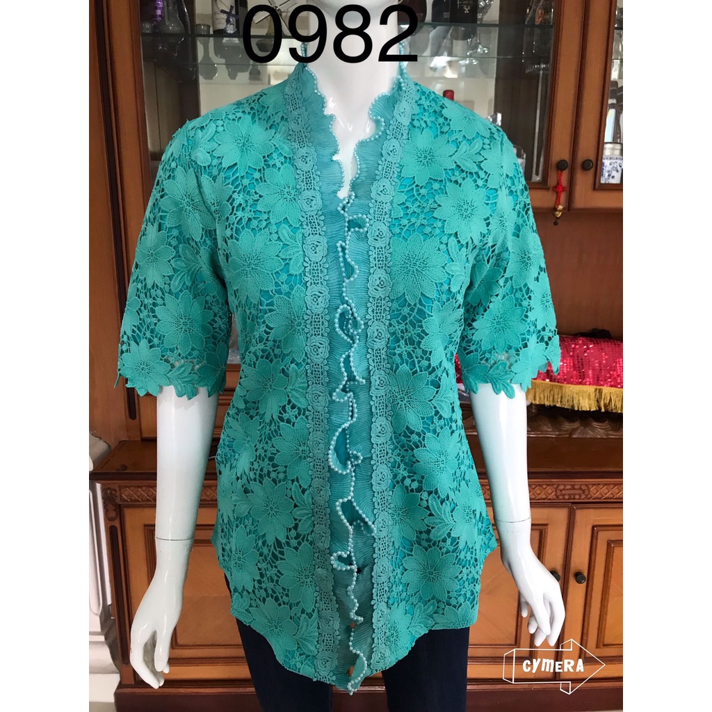 kebaya alexuez  kliwir tgn pdk brukat 0982 //kebaya premium brukat