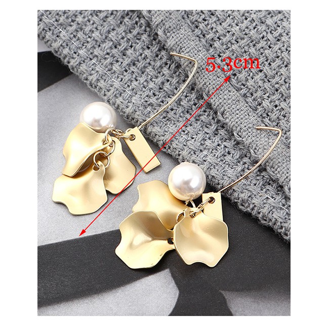 LRC Anting Tusuk Fashion Gold Plated Gold Small Lotus Leaf Pearl Earrings Y62793