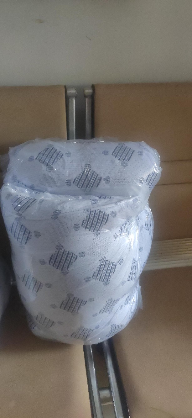 Bantal Diffa Motif Hexagon