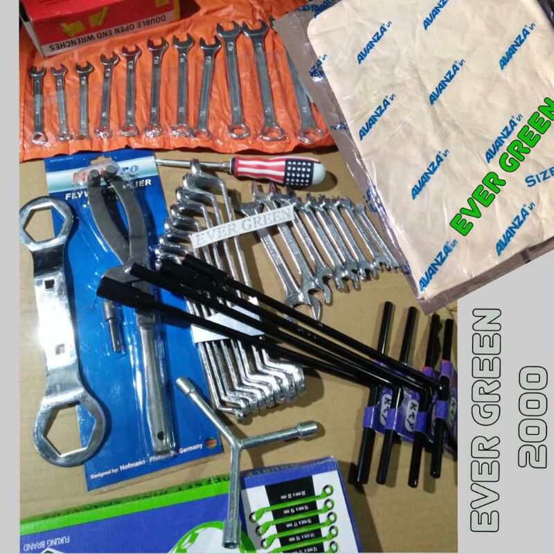 Paket 35 pcs : Kunci CVT 2 pcs + Ring Pas 11 pcs + Pas set & Ring set 8 pcs + 4 pcs Kunci T Y 8 10 1