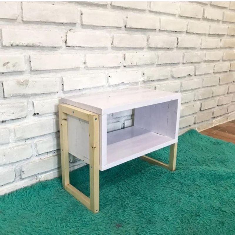 NAKAS KAYU MINIMALIS