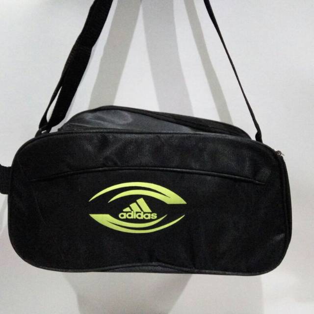 Tas selempang sepatu futsal sepakbola