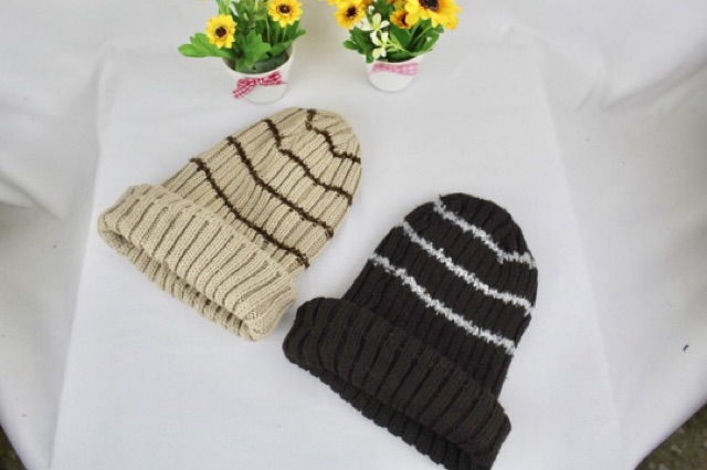 Topi Kupluk Rajut Wool Hat Beanie Folded Stripe Winter Musim Dingin