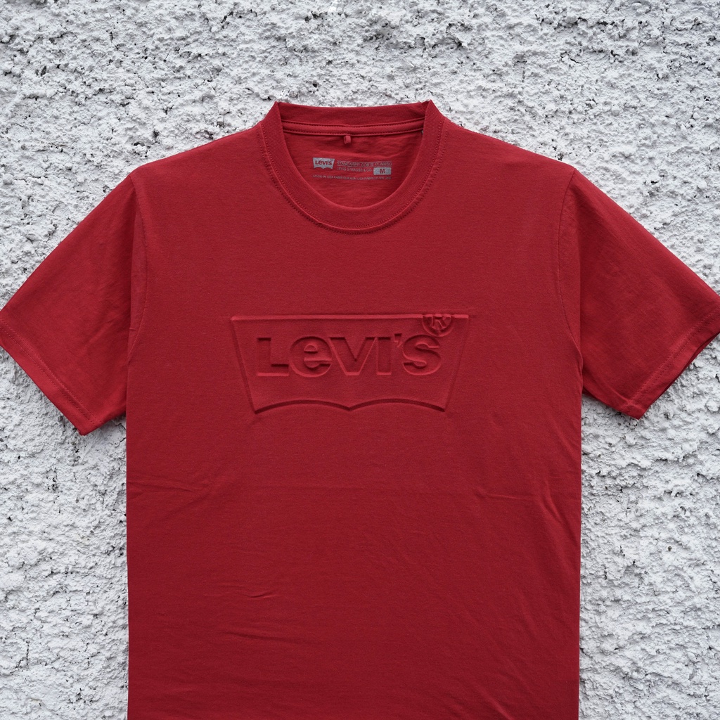 Kaos Pria Levi's | Batwing Emboss Red