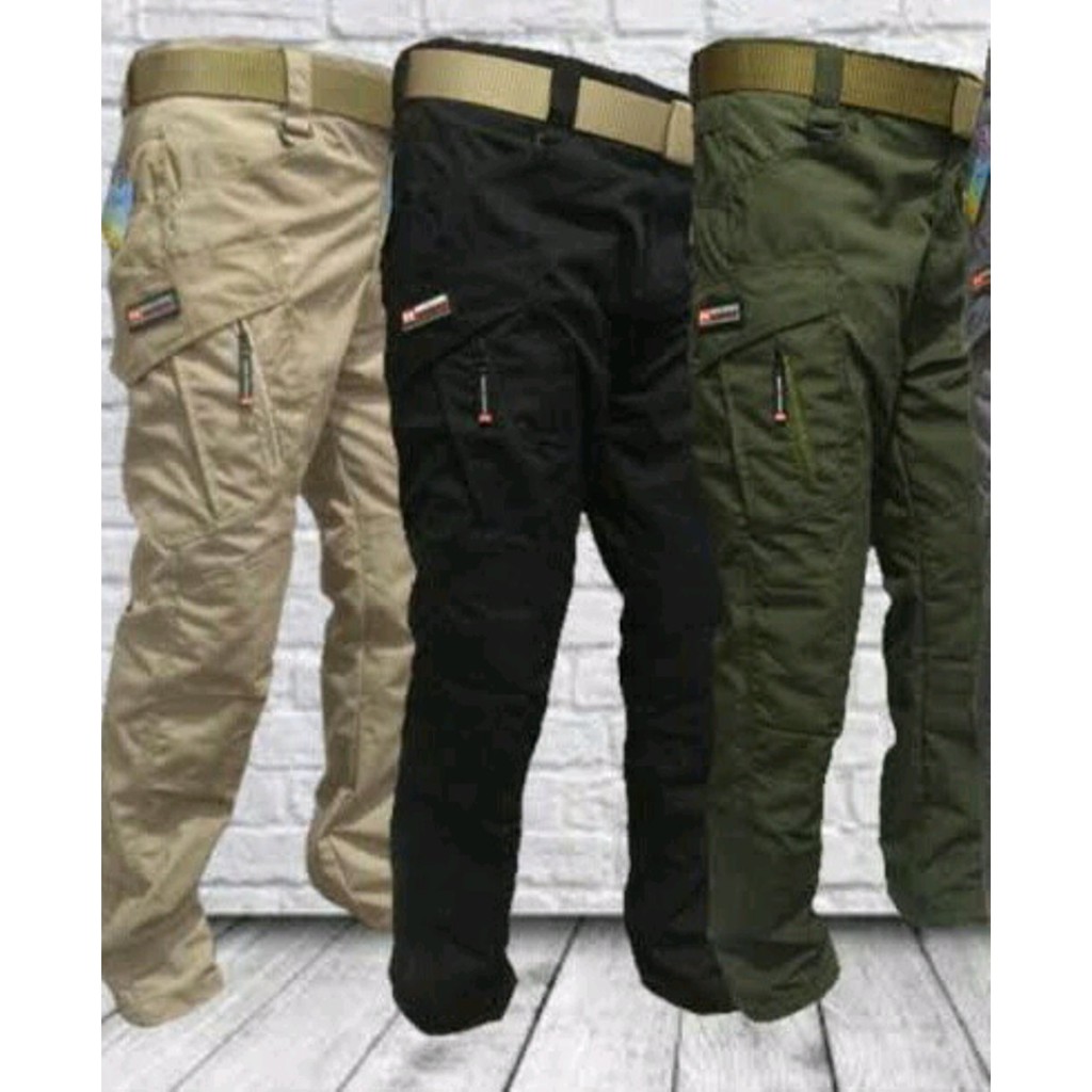 Celana Tactical under armor