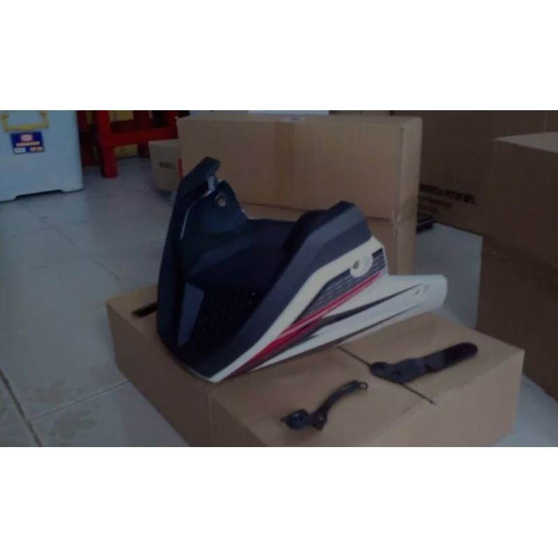 Undercowl new vixion old vixion model advance, cover engine model advance vixion - MF Variasi Motor