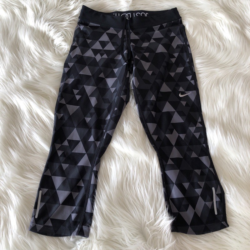 Nike legging preloved