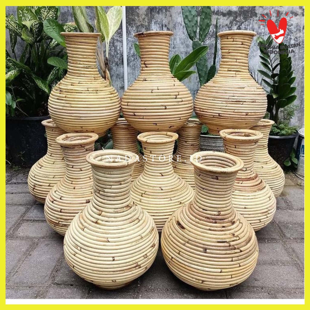 GUCI ROTAN FERNIS MENGKILAP/ Vas rotan / Tinggi 50 cm