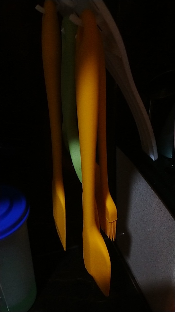 Silicone Utensil Set 9 Pcs / Peralatan Masak Sutil Spatula Silikon Set Kuning Type A