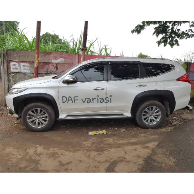 Over fender pajero 2017