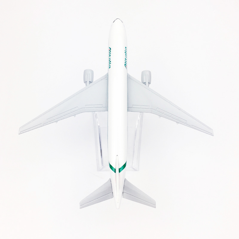 Alitalia Airways B777 Model Pesawat Terbang Italia 777 Bahan Metal Ukuran 16CM Untuk Dekorasi