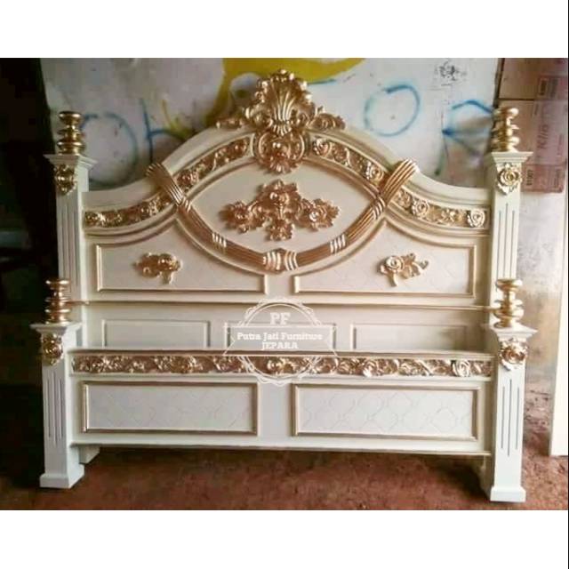 Tempat Tidur Kayu Jati Ukir Warna Putih Duco, Dipan Ranjang Divan Dewasa Full Jati