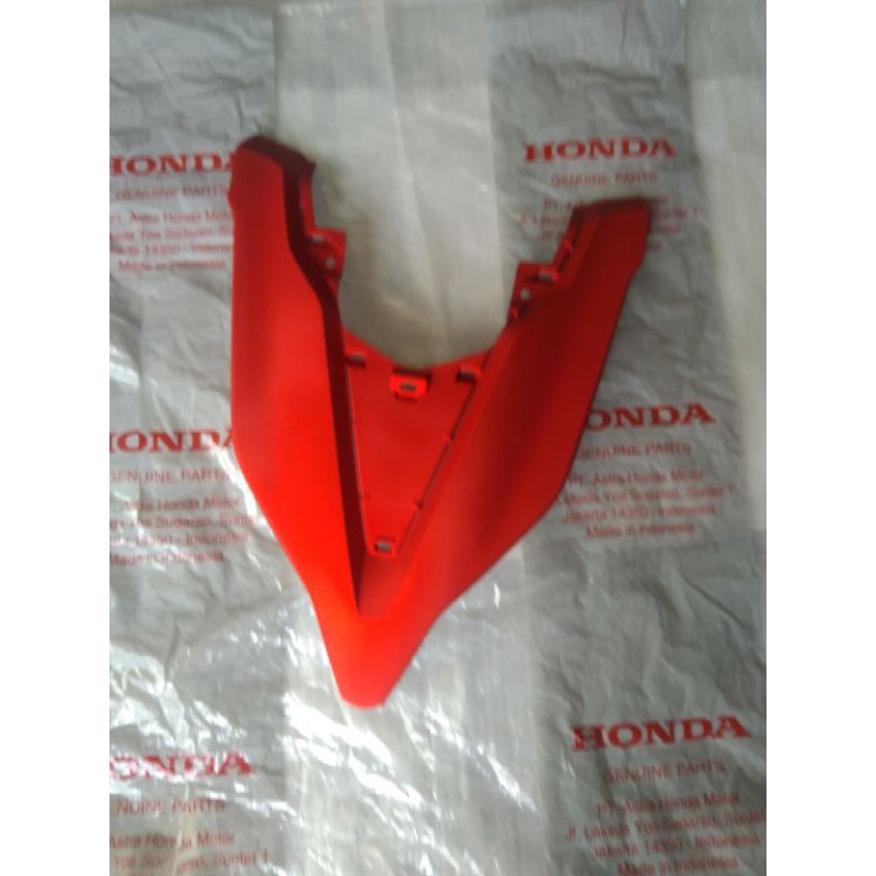 cover V depan tameng Vario 150/125 new original merah dof