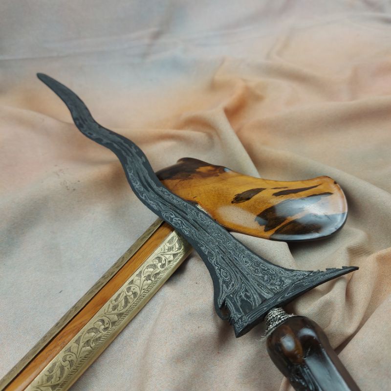 Keris Pandowo Cinarito Sogokan Sampai Ujung