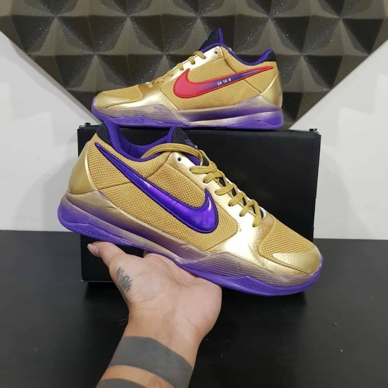kobe protro 5 gold