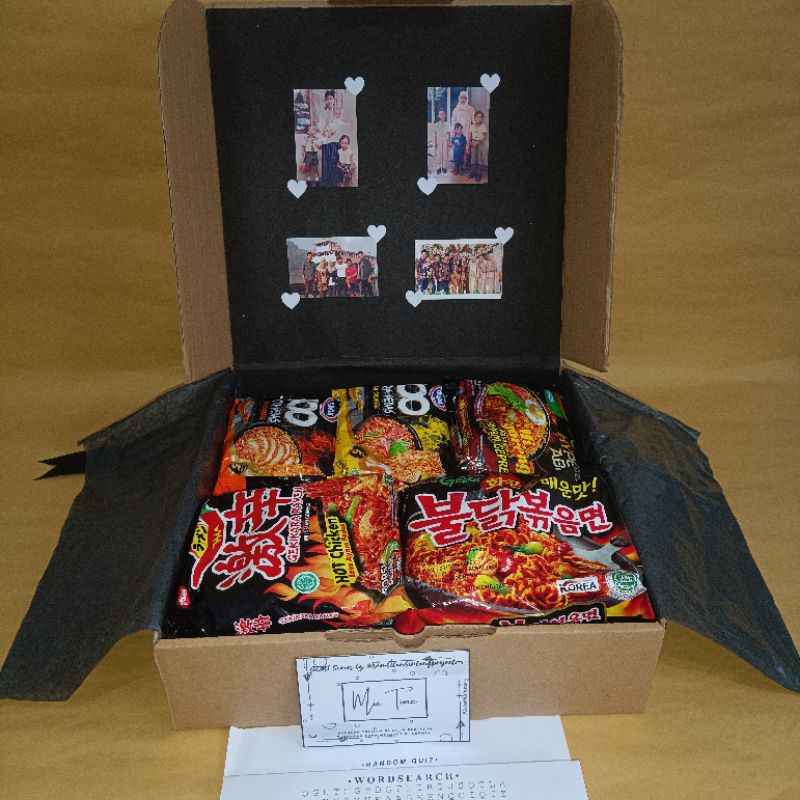 

[GEMI Series] Hampers Mie Instan Gift Box Snack Box with Games dan Foto (Kado ulang tahun/anniversary/wisuda)