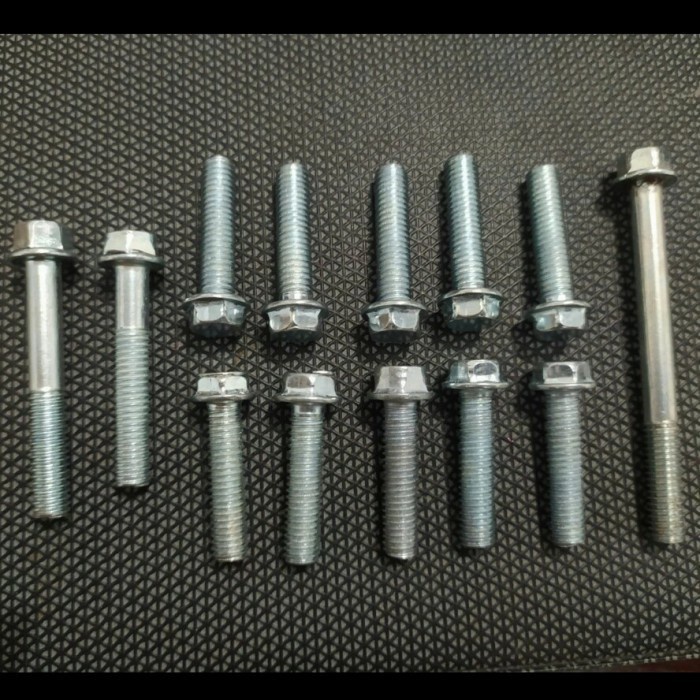 Baut Full Set Cover Tutup Blok Mesin Cvt Yamaha Mio Smile karbu