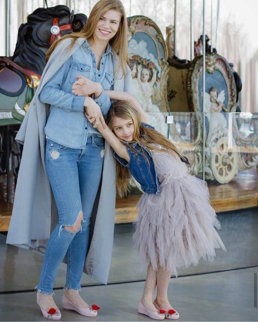 Sepatu melissa import beauty and the beast adult