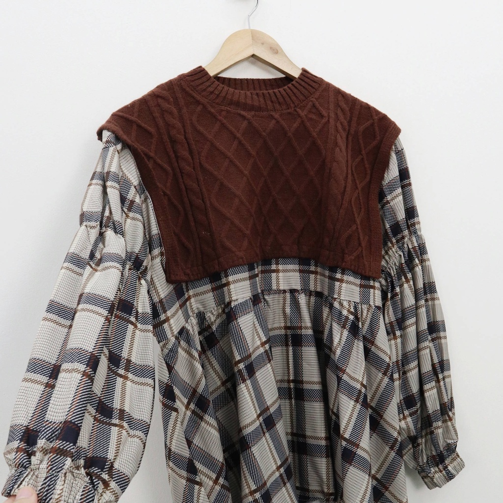 Occa plaid top blouse - Thejanclothes