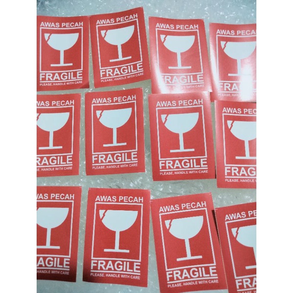 

Stiker Tambahan Packing Pragile Awas Barang Pecah