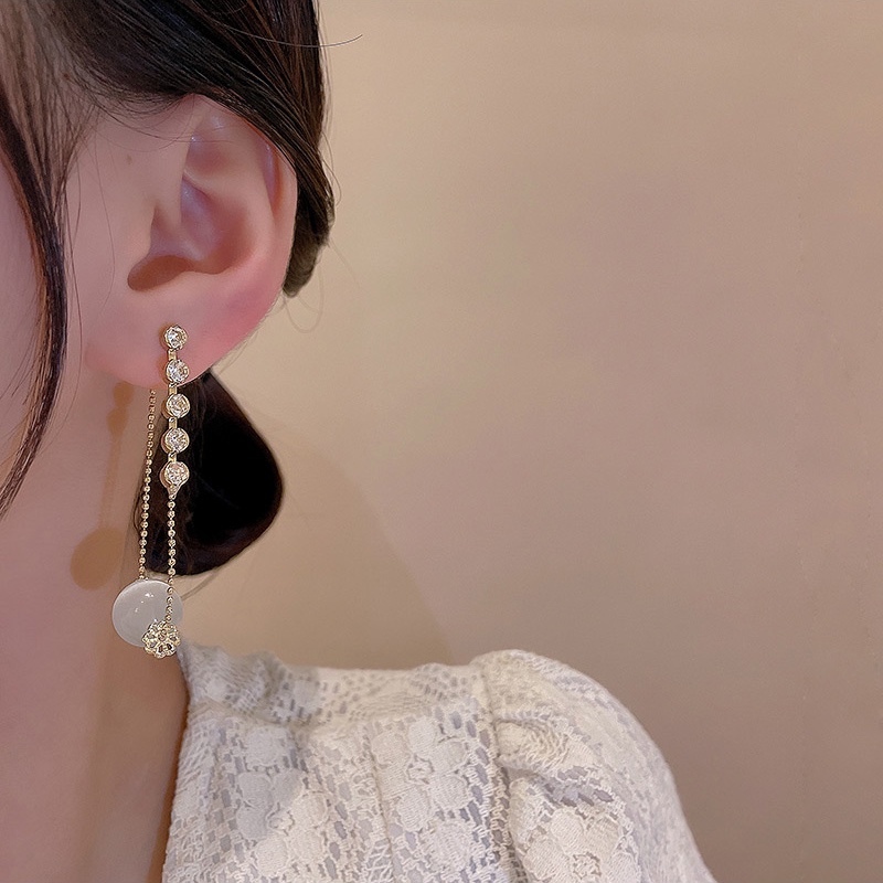 Anting Rumbai Panjang Bahan 925 silver needle Aksen Opal zircon Untuk Wanita