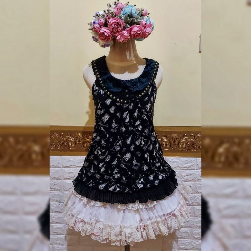 Axes Femme Cinderella Pattern Top