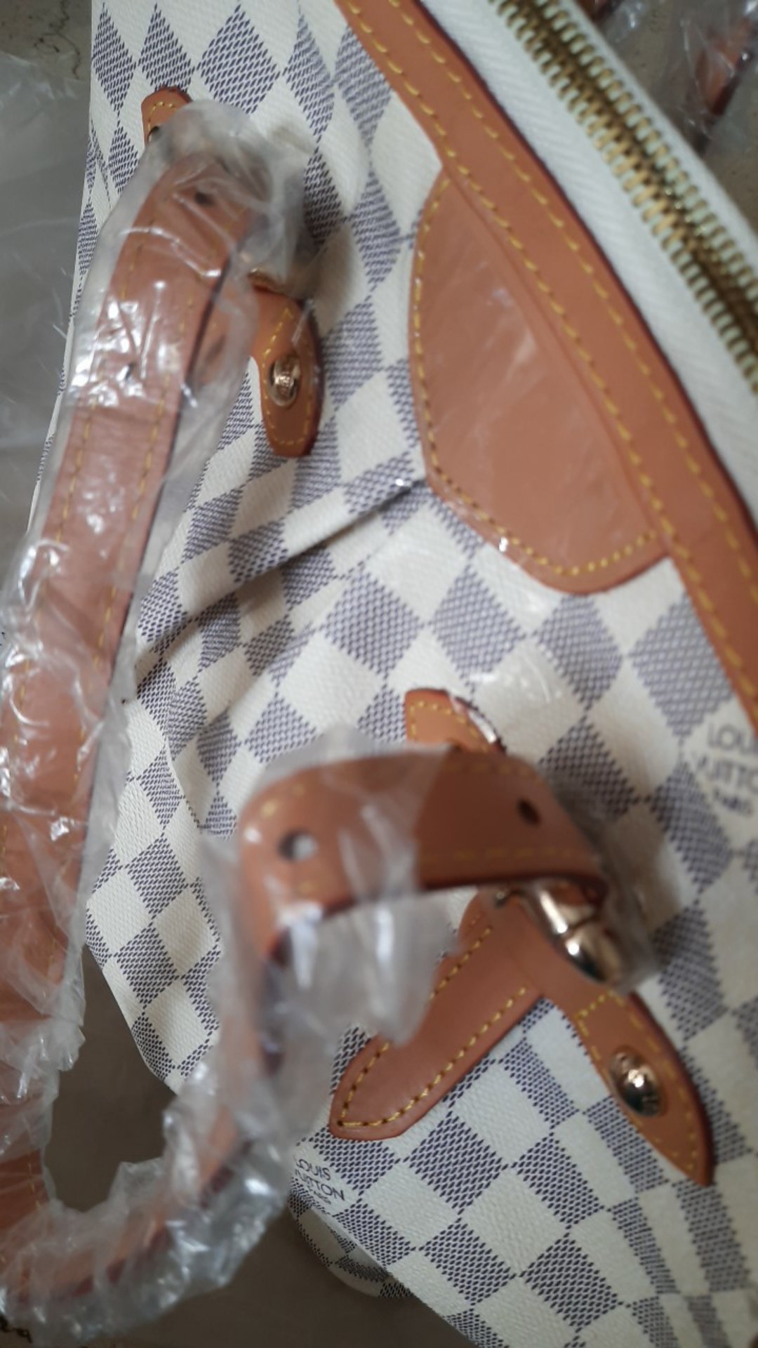 Lv Palermo Premium Serap Air