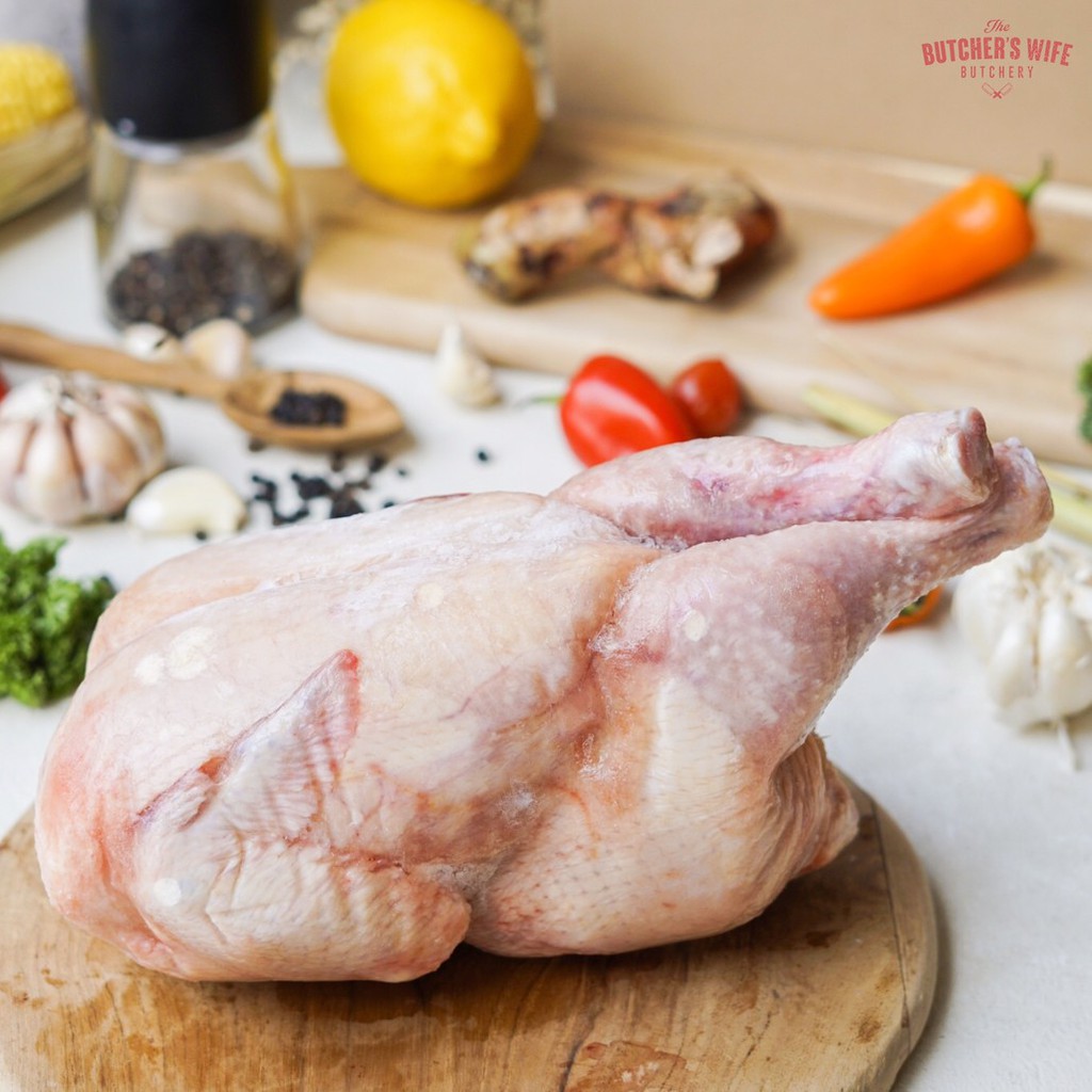 

DAGING AYAM NEGERI ( BROILER ) / AYAM UTUH FROZEN UK 1 KG