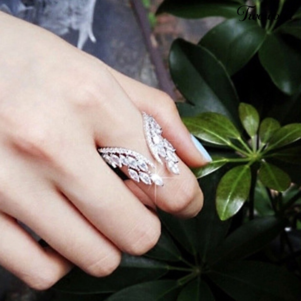 Twowood Finger Ring Wing Opening Ladies Sparkling Bright Luster Ring for Engagement