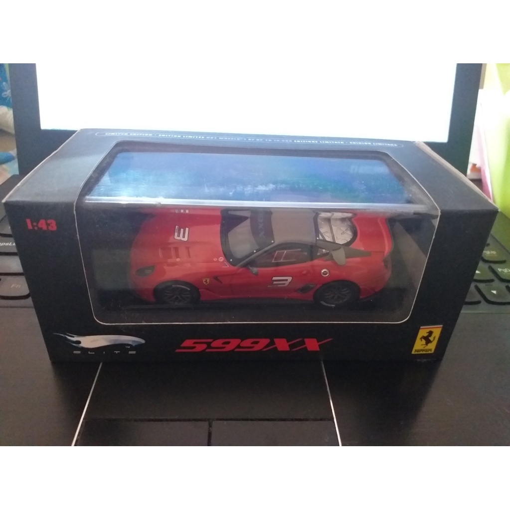 HOT WHEELS ELITE FERRARI 599XX MERAH SKALA 43