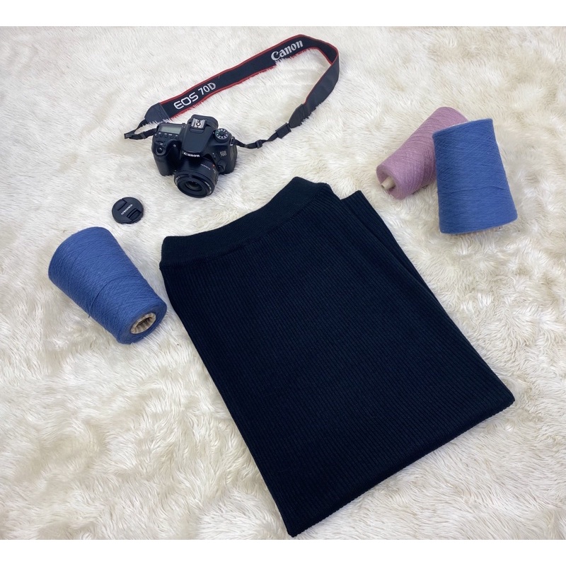 ROK SPAN RAJUT PREMIUM TEBAL KNIT KNITTED RAJUTAN SPAN ROK CARDIGAN ROK PANJANG WANITA /Rok span panjang/rok span rajut premium/rok span knitted/rok/rok wanita panjang/rok span hitam/rok plisket/rok plisket premium/rajut/cardigan/knit/knitted-BLACK
