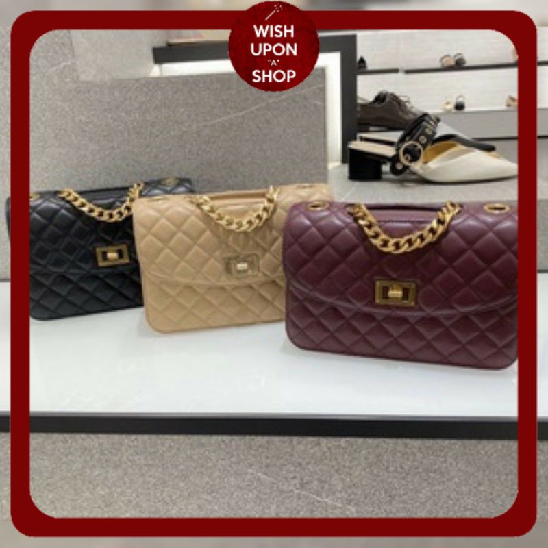 CK Quilted Boxy Xbody Bag 4FKm