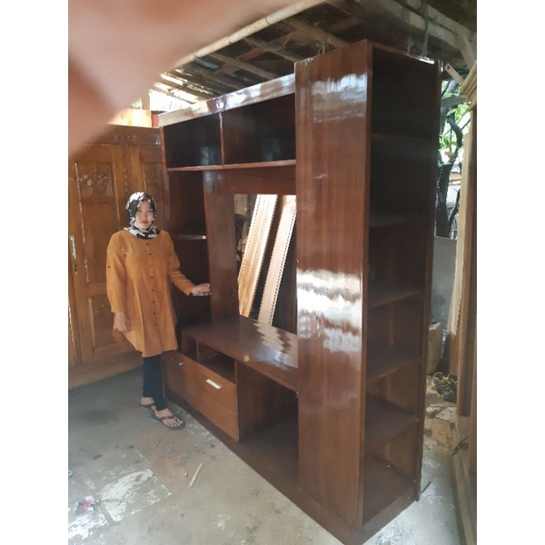 bupet tv minimalis